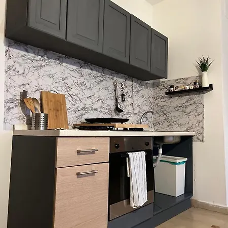 Apartment Rue Ragusa #1a - Scardicchio Maisons Bari